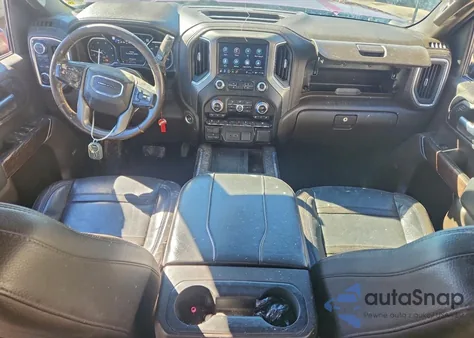 2023 GMC Sierra K3500 Denali z USA, uszkodzony, nr VIN 1GT49WEY0PF112930